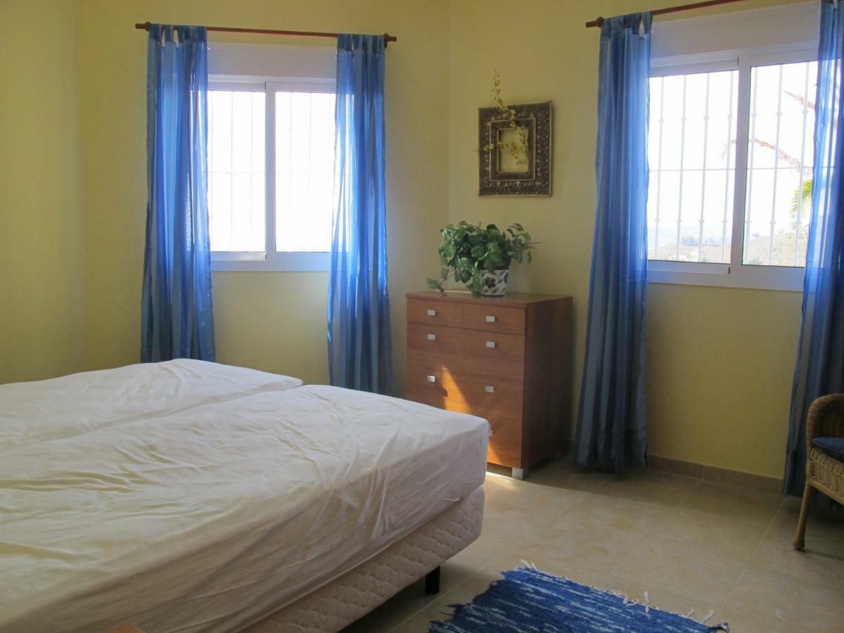 Villa Camakini With Heated Pool And Sea View Arenas  Luaran gambar
