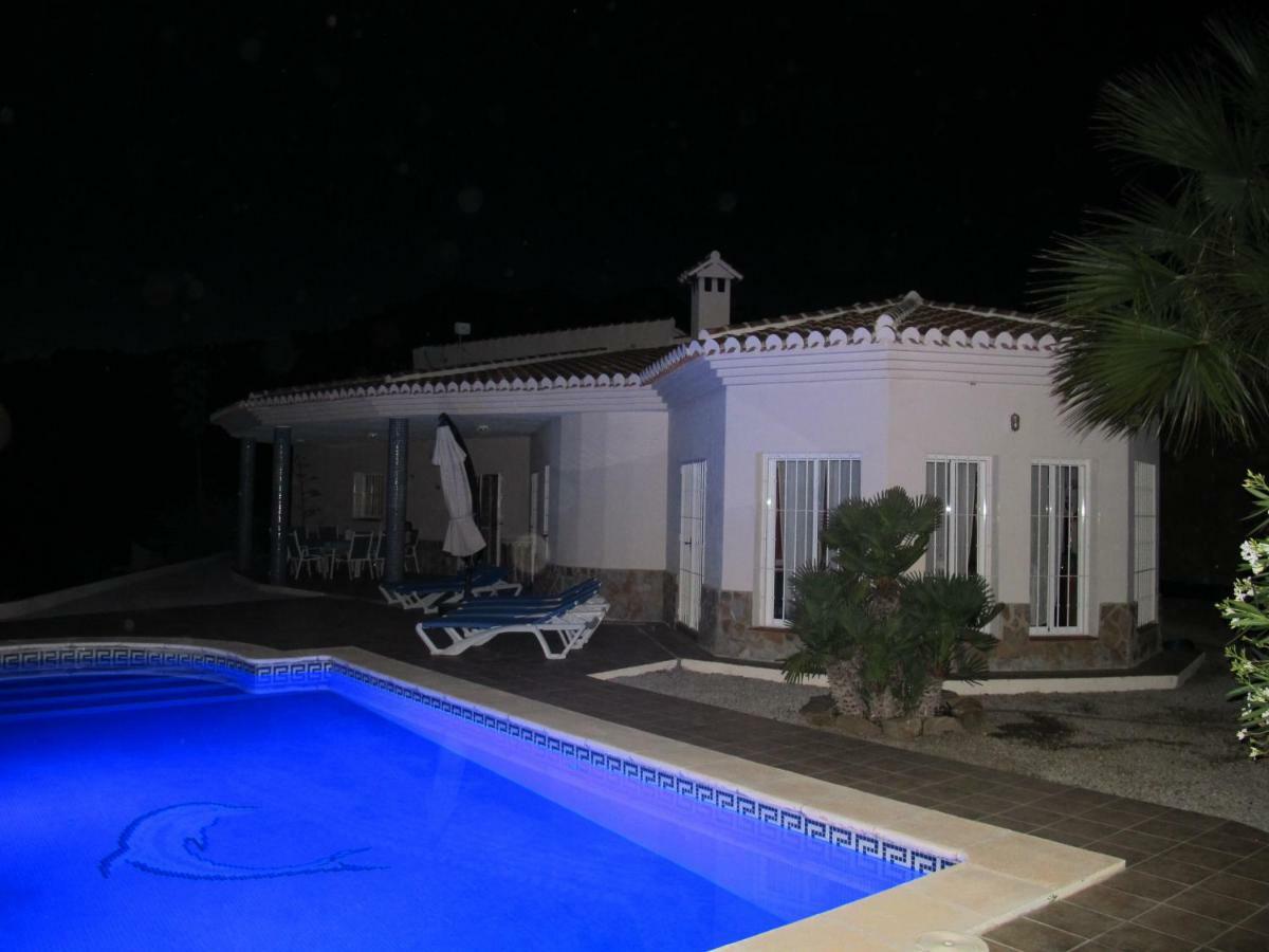 Villa Camakini With Heated Pool And Sea View Arenas  Luaran gambar