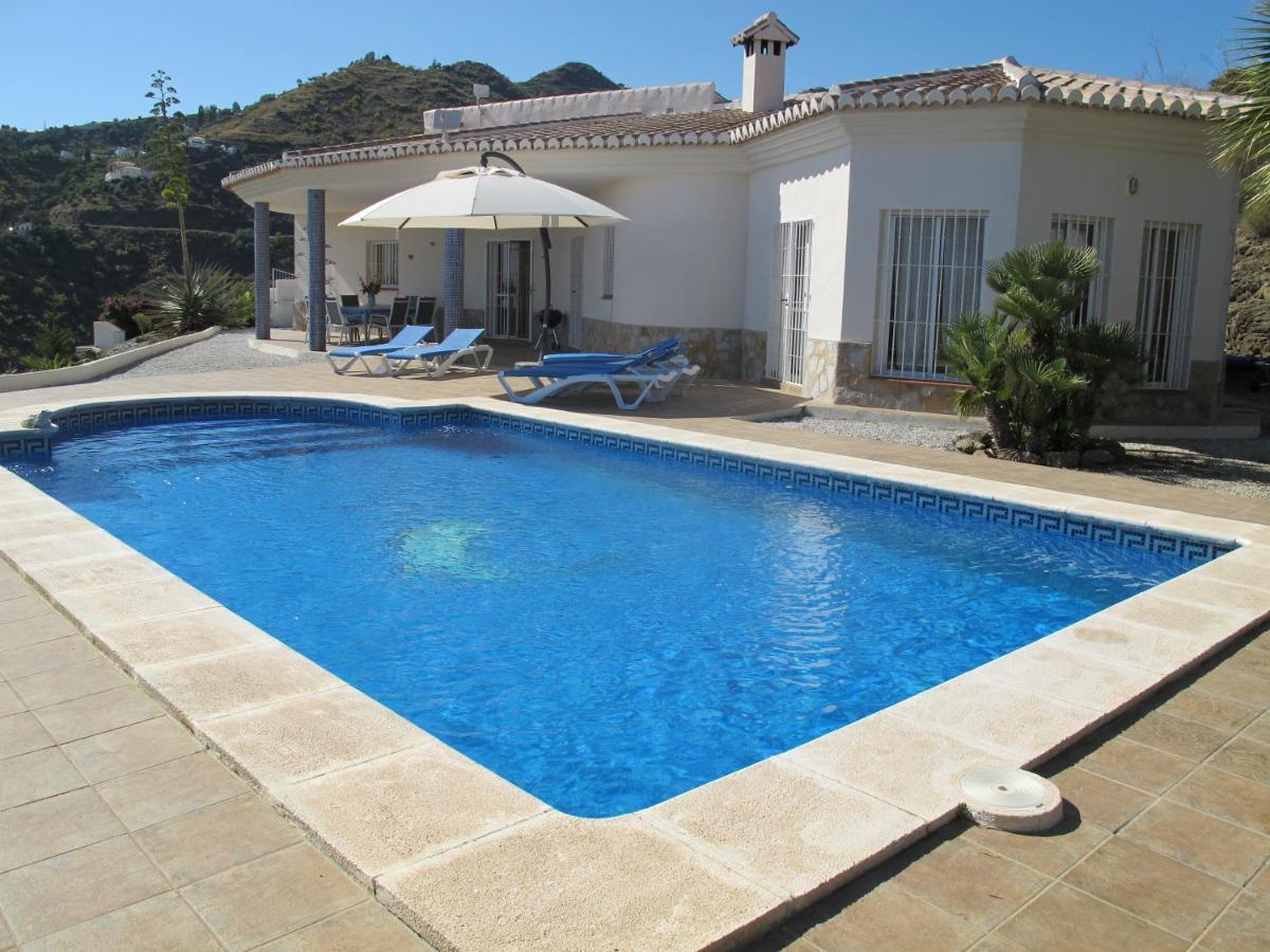 Villa Camakini With Heated Pool And Sea View Arenas  Luaran gambar