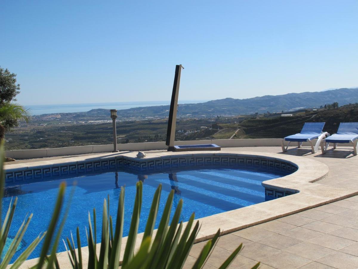Villa Camakini With Heated Pool And Sea View Arenas  Luaran gambar